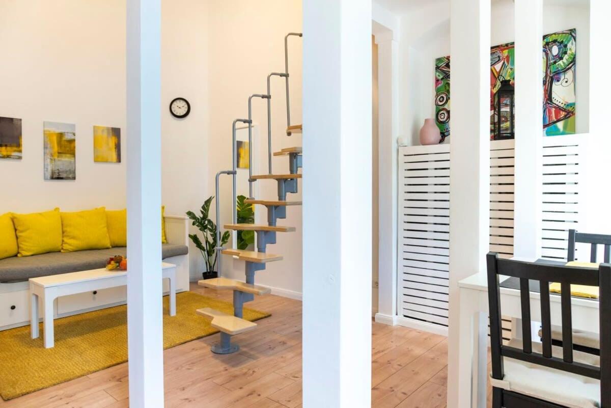 Spacious Loft Style Studio In Berlin Wilmersdorf Bagian luar foto