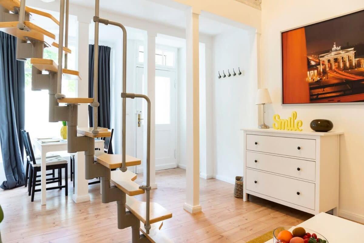 Spacious Loft Style Studio In Berlin Wilmersdorf Bagian luar foto